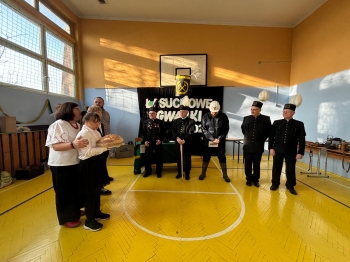 Zdjęcie WhatsApp 2025-12-10 o 17.01.34_5a204343